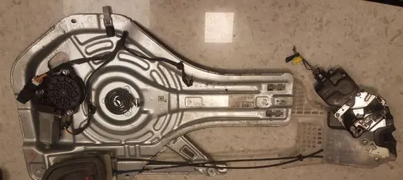 Hyundai Tucson LM Rear door window regulator with motor