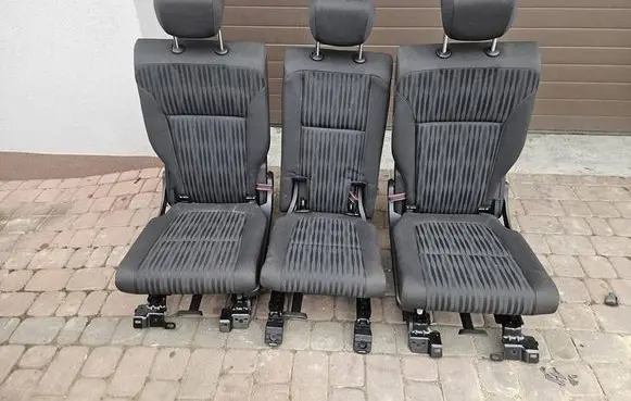 Opel Zafira C Third row seats 