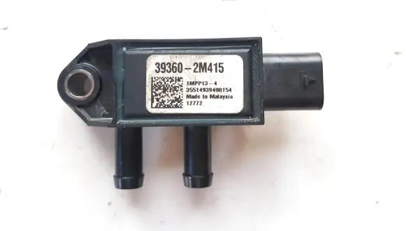 Hyundai i30 Exhaust gas pressure sensor 393602M415