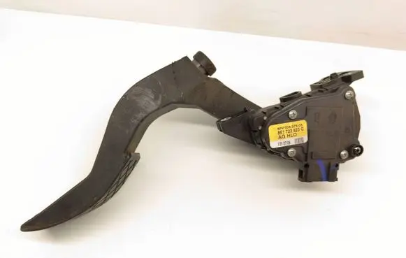 Audi A4 S4 B7 8E 8H Accelerator throttle pedal 8E1723523G 6PV00837506