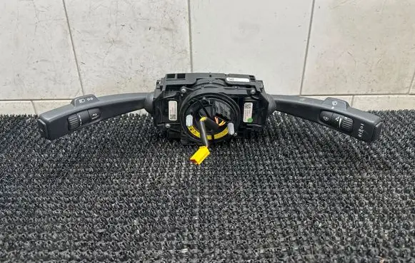 Volvo V60 Wiper turn signal indicator stalk/switch 31456022 31343218 31456045