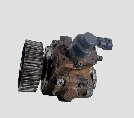 Peugeot 207 Fuel injection high pressure pump 9683703780