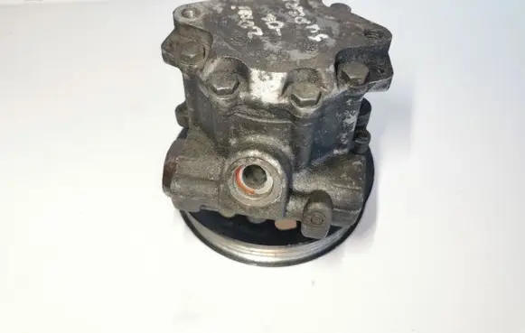 Skoda Superb B5 (3U) Power steering pump 8D0145156T 7690955102