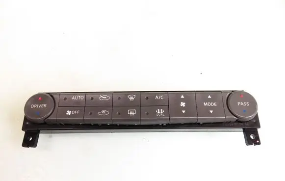 Nissan Maxima A34 Interior fan control switch 275007Y000
