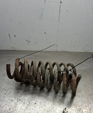 Mercedes-Benz CLK A209 C209 Rear coil spring