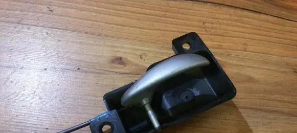 Ford Puma Front door interior handle 95aga22600ab 95ag-a22600-ab