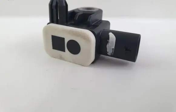 Audi Q7 4M Airbag deployment crash/impact sensor 4M0959345
