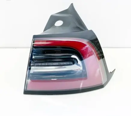 Tesla Model 3 Rear/tail lights