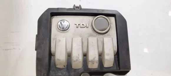 Volkswagen Touran I Engine cover (trim) 03g103925