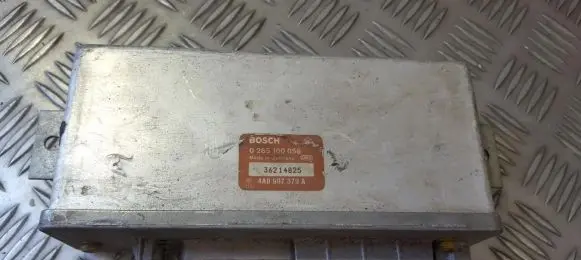 Audi 80 90 S2 B4 ABS control unit/module 0265100056 4A0907379A