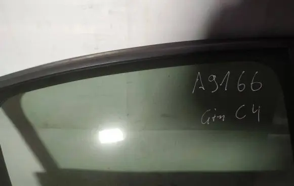 Citroen C4 I Rear door window glass as2