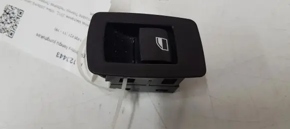 BMW 1 F20 F21 Electric window control switch 920810603