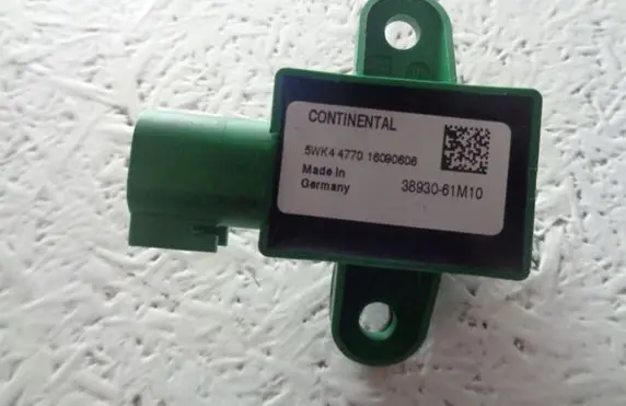 Suzuki SX4 S-Cross Airbag deployment crash/impact sensor 3893061M10