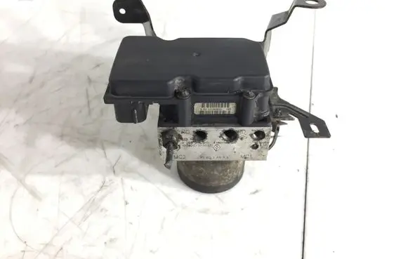 Renault Master III ABS Pump 476600053R