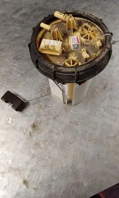 Renault Megane IV In-tank fuel pump 172027799R