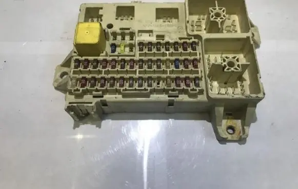 Jaguar S-Type Fuse box set