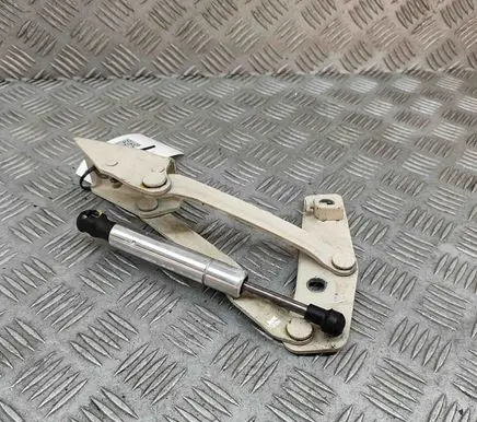 Volkswagen New Beetle Tailgate/trunk/boot hinge 1Y0827550B