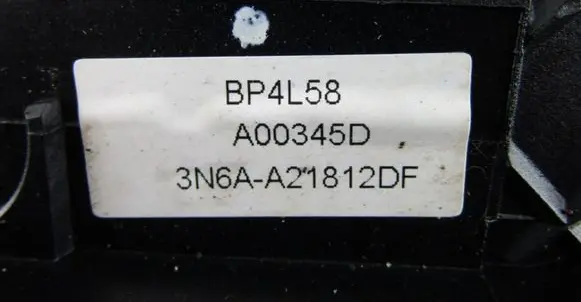 Mazda 3 I Front door lock 3N6AA21812DF