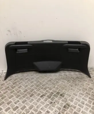 Ford Focus Tailgate trim