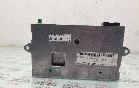 Audi Q7 4L MMI control unit 4E0035729A 4L0910729F