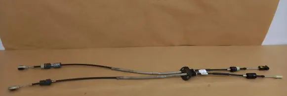 Gear shift cable linkage