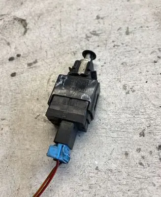 Volvo S60 Brake pedal sensor switch 8622064