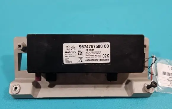 Peugeot 5008 Central body control module 9674767580 IMPRK1386267