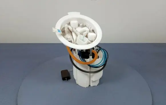 BMW 2 F44 In-tank fuel pump 7300472