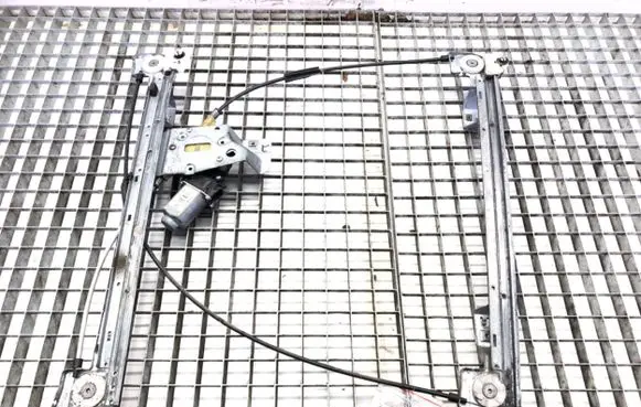 Renault Kangoo II Front door window regulator with motor 402087A