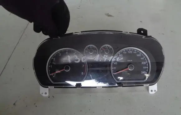 Hyundai i30 Speedometer (instrument cluster) 940332R005