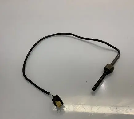Mercedes-Benz E W212 Exhaust gas temperature sensor A0071536728 0071536728