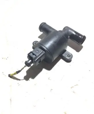 Audi A8 S8 D4 4H Electric auxiliary coolant/water pump 4H0121671D