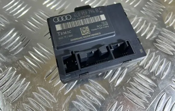 Audi Q7 4L Door control unit/module 4L0959794B 4L0910795B 0033TFJ0001
