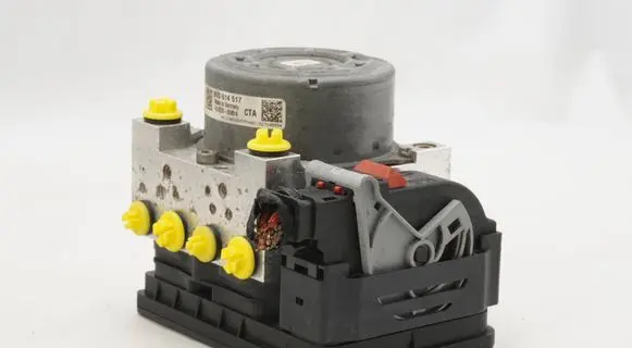 Audi A3 S3 8P ABS Pump 8V0614517 8V0907379