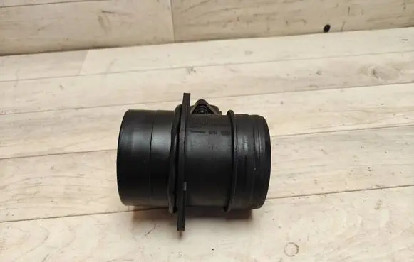 Mitsubishi Grandis Mass air flow meter 0281002461 074906461B