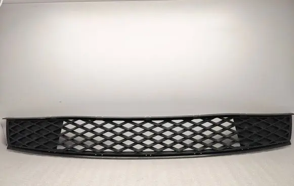 BMW X3 E83 Front bumper lower grill 51110305014 51110305103 10801210