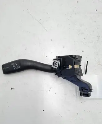 Audi A3 S3 A3 Sportback 8P Indicator stalk 8P0953513E