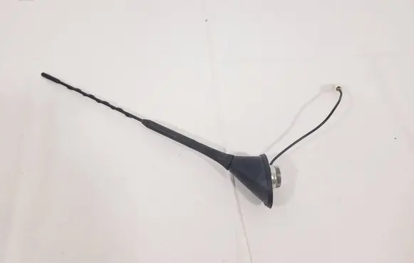 Seat Ibiza IV (6J,6P) Aerial GPS antenna 6Q0035575A 014527272