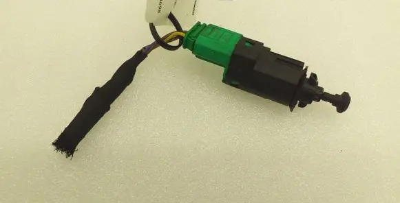 Clutch pedal sensor