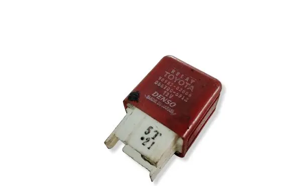 Toyota RAV 4 (XA20) Other relay 9098702006