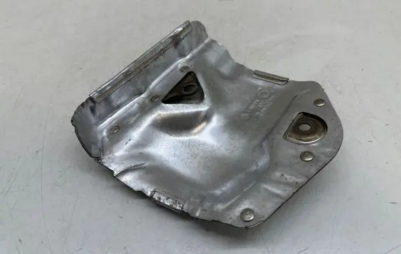 Ford Transit - Tourneo Connect Heat shield in engine bay 05E253041F
