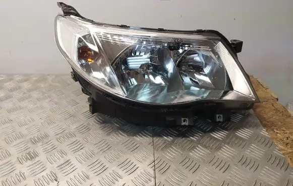 Subaru Forester SH Headlight/headlamp