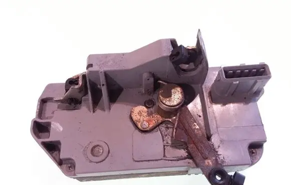 Peugeot 406 Rear door lock