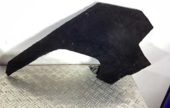 Tesla Model S Other center console (tunnel) element 1008247001