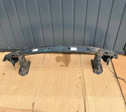 BMW 1 E81 E87 Front bumper cross member 7166584 166584144