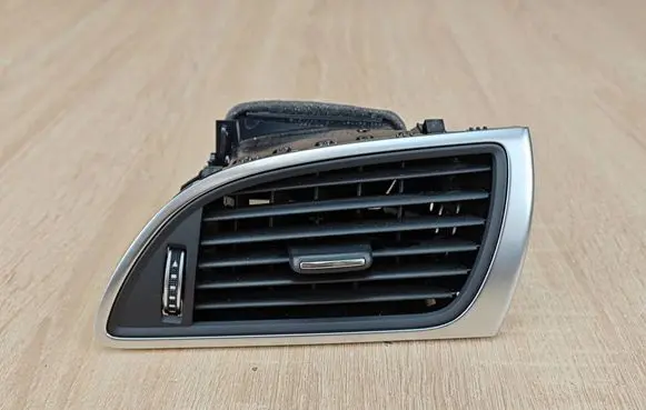 Audi A6 S6 C7 4G Dashboard side air vent grill/cover trim 4G1820902