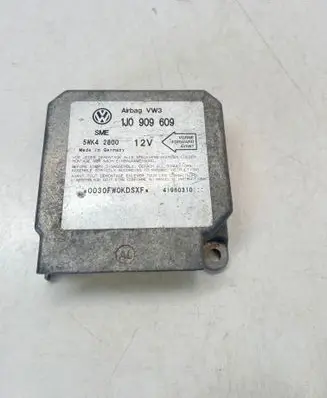 Volkswagen Golf IV Airbag control unit/module 1J0909609