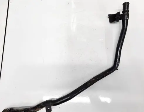 Volkswagen Touran II Engine coolant pipe/hose