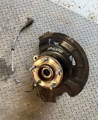 KIA Sportage Front wheel hub