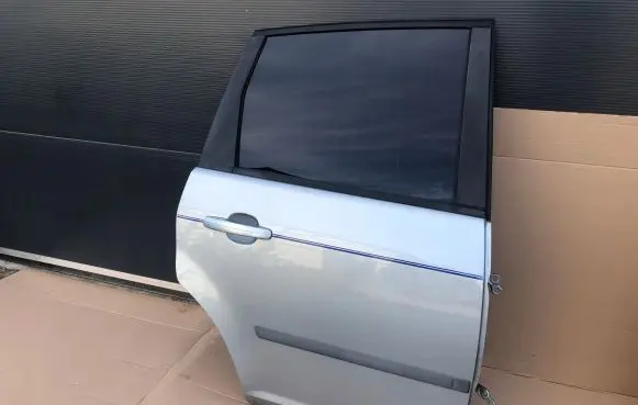 Ford Focus C-MAX Rear door